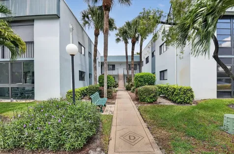 15072 Ashland Place Delray Beach FL 33484