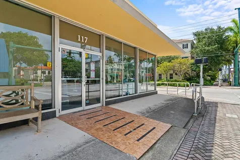 117 NE 5th Avenue Delray Beach FL 33483