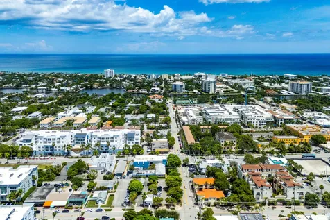 117 NE 5th Avenue Delray Beach FL 33483