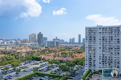 2801 Ne 183rd Street Aventura FL 33160