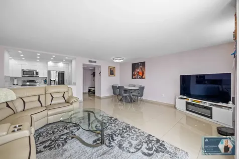 2801 Ne 183rd Street Aventura FL 33160