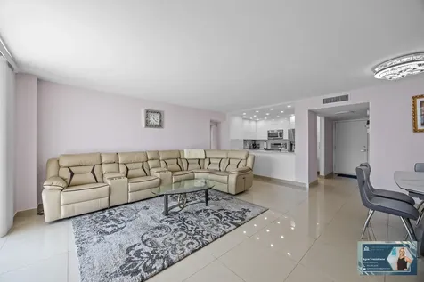 2801 Ne 183rd Street Aventura FL 33160