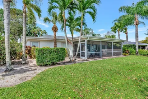 13708 Whispering Lakes Lane Palm Beach Gardens FL 33418
