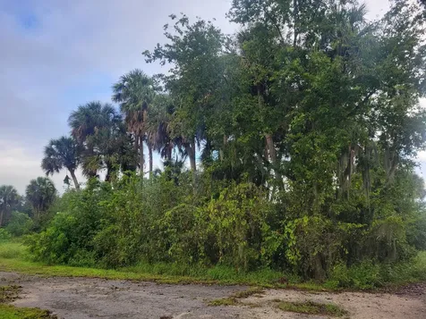 9097 SE 67th Way Okeechobee FL 34974