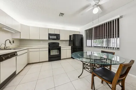 5040 Rose Hill Drive Boynton Beach FL 33437