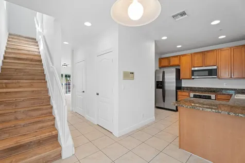 601 S Federal Highway Lake Worth Beach FL 33460