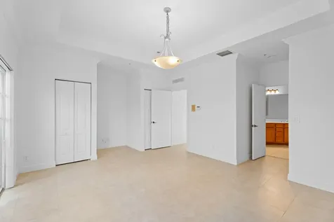 601 S Federal Highway Lake Worth Beach FL 33460