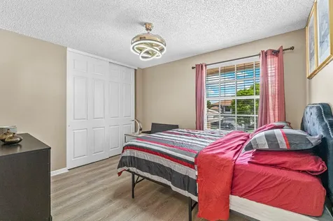 9885 Woodworth Court Wellington FL 33414