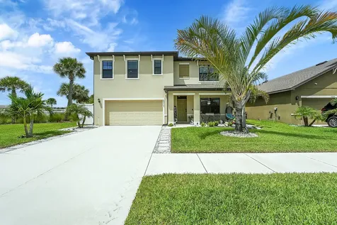 5310 Entertainment Way Fort Pierce FL 34947