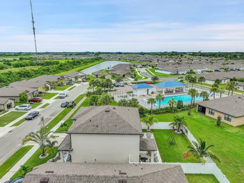 5310 Entertainment Way Fort Pierce FL 34947