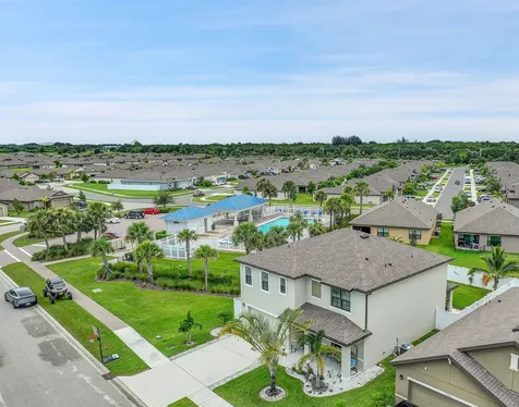 5310 Entertainment Way Fort Pierce FL 34947