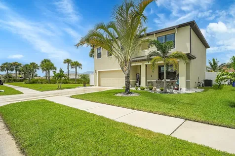 5310 Entertainment Way Fort Pierce FL 34947