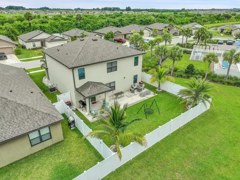 5310 Entertainment Way Fort Pierce FL 34947