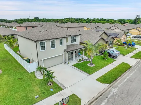 5310 Entertainment Way Fort Pierce FL 34947