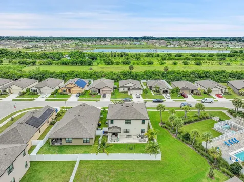 5310 Entertainment Way Fort Pierce FL 34947