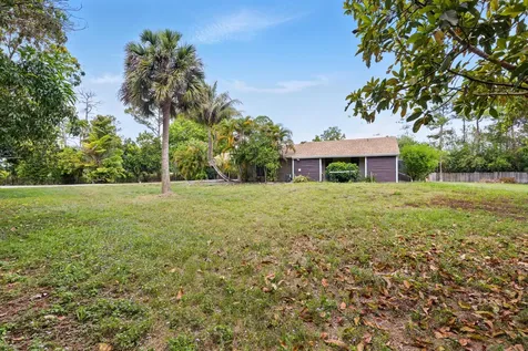 16319 E Burns Drive The Acreage FL 33470
