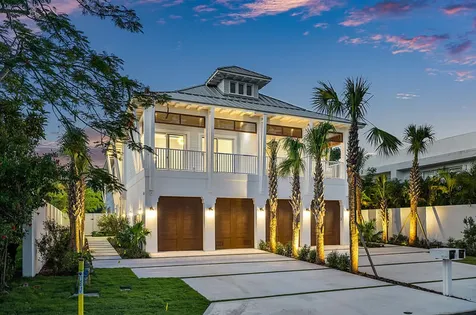 909 Bond Way Delray Beach FL 33483