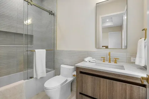 909 Bond Way Delray Beach FL 33483