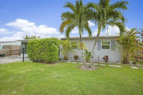 9278 Bloomfield Drive Palm Beach Gardens FL 33410