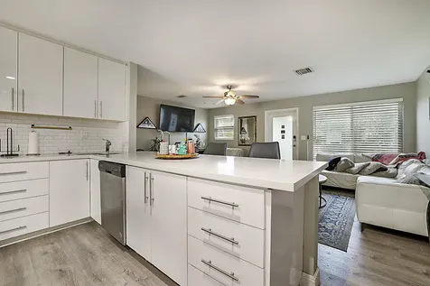 9278 Bloomfield Drive Palm Beach Gardens FL 33410
