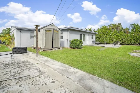 9278 Bloomfield Drive Palm Beach Gardens FL 33410