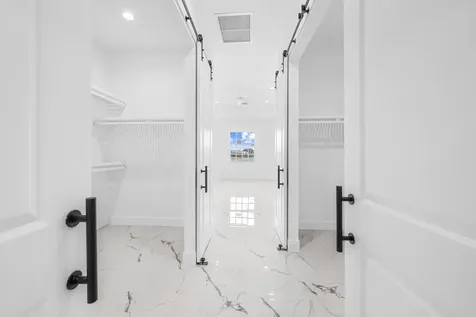 1232 Sw Squire Johns Lane Palm City FL 34990