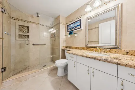 555 Se 6th Avenue Delray Beach FL 33483