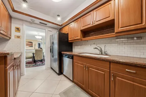 555 Se 6th Avenue Delray Beach FL 33483