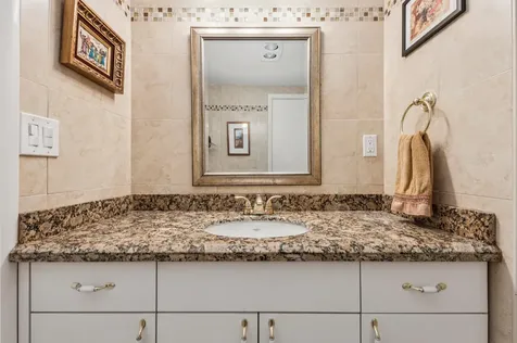 555 Se 6th Avenue Delray Beach FL 33483