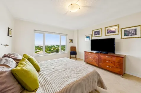 555 Se 6th Avenue Delray Beach FL 33483