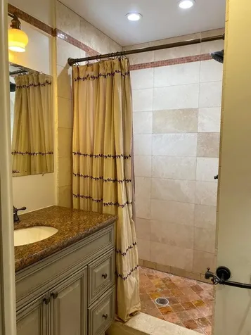 5705 Garden Avenue West Palm Beach FL 33405