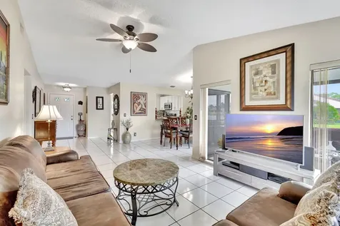 5531 Parkwalk Circle Boynton Beach FL 33472