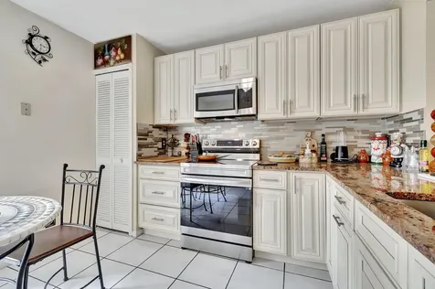 5531 Parkwalk Circle Boynton Beach FL 33472