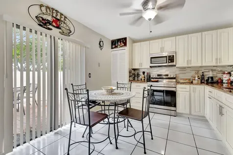 5531 Parkwalk Circle Boynton Beach FL 33472