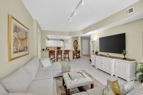 12439 Crystal Pointe Drive Boynton Beach FL 33437