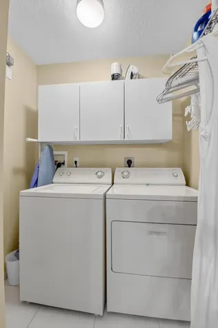 12439 Crystal Pointe Drive Boynton Beach FL 33437