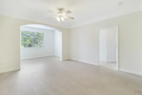 6305 Myrtlewood Circle Palm Beach Gardens FL 33418