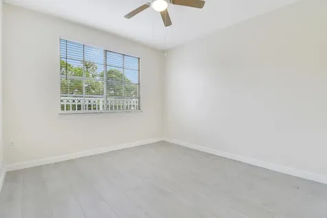 6305 Myrtlewood Circle Palm Beach Gardens FL 33418
