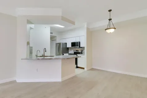 6305 Myrtlewood Circle Palm Beach Gardens FL 33418