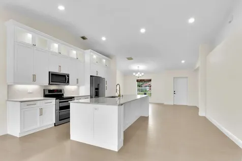 183 Sw Ladybug Drive Port Saint Lucie FL 34953