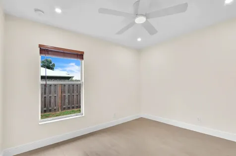 183 Sw Ladybug Drive Port Saint Lucie FL 34953