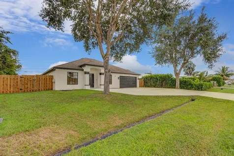 183 Sw Ladybug Drive Port Saint Lucie FL 34953