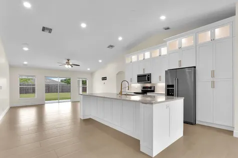 183 Sw Ladybug Drive Port Saint Lucie FL 34953