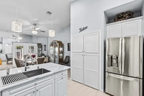1926 Sw Logan Street Port Saint Lucie FL 34953
