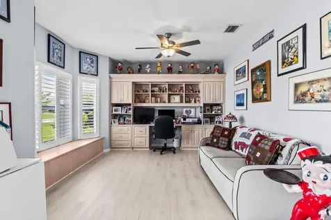 1926 Sw Logan Street Port Saint Lucie FL 34953