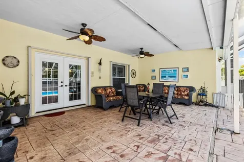 1926 Sw Logan Street Port Saint Lucie FL 34953