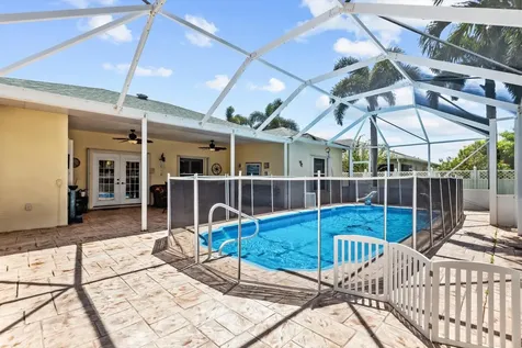 1926 Sw Logan Street Port Saint Lucie FL 34953