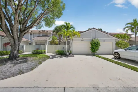 479 Prestwick Circle Palm Beach Gardens FL 33418