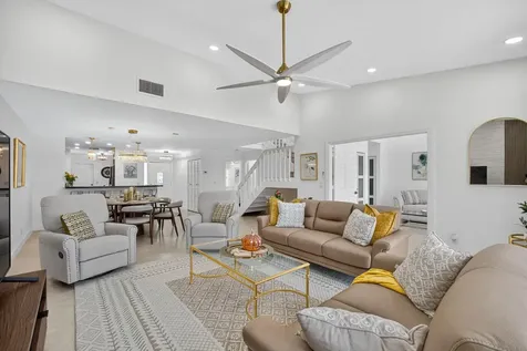 479 Prestwick Circle Palm Beach Gardens FL 33418