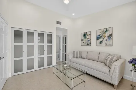 479 Prestwick Circle Palm Beach Gardens FL 33418